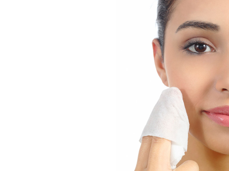 دستمال مرطوب